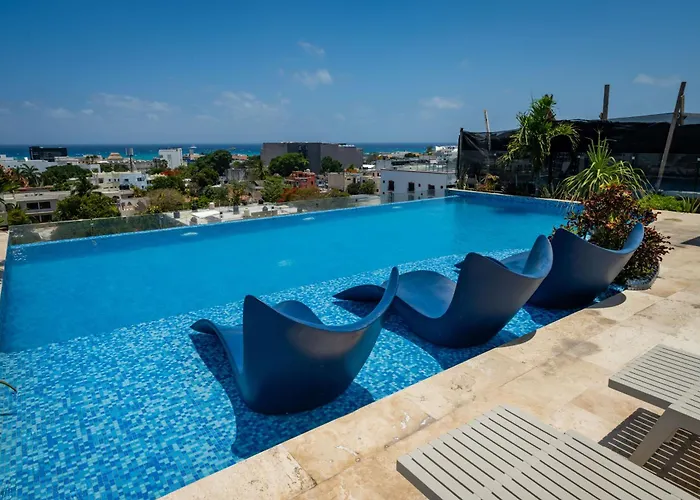 Walk Distance To Wallmart And 5ta Avenue * Playa del Carmen